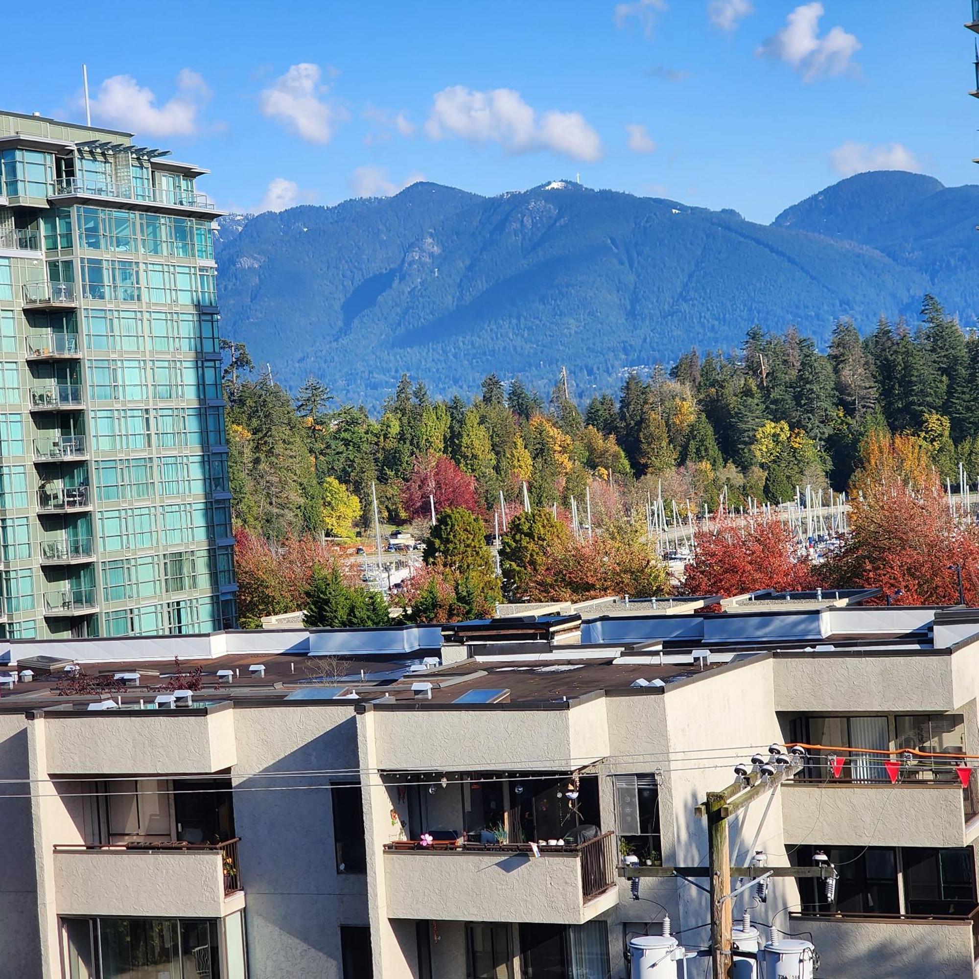 Times Square Suites Hotel Vancouver Buitenkant foto