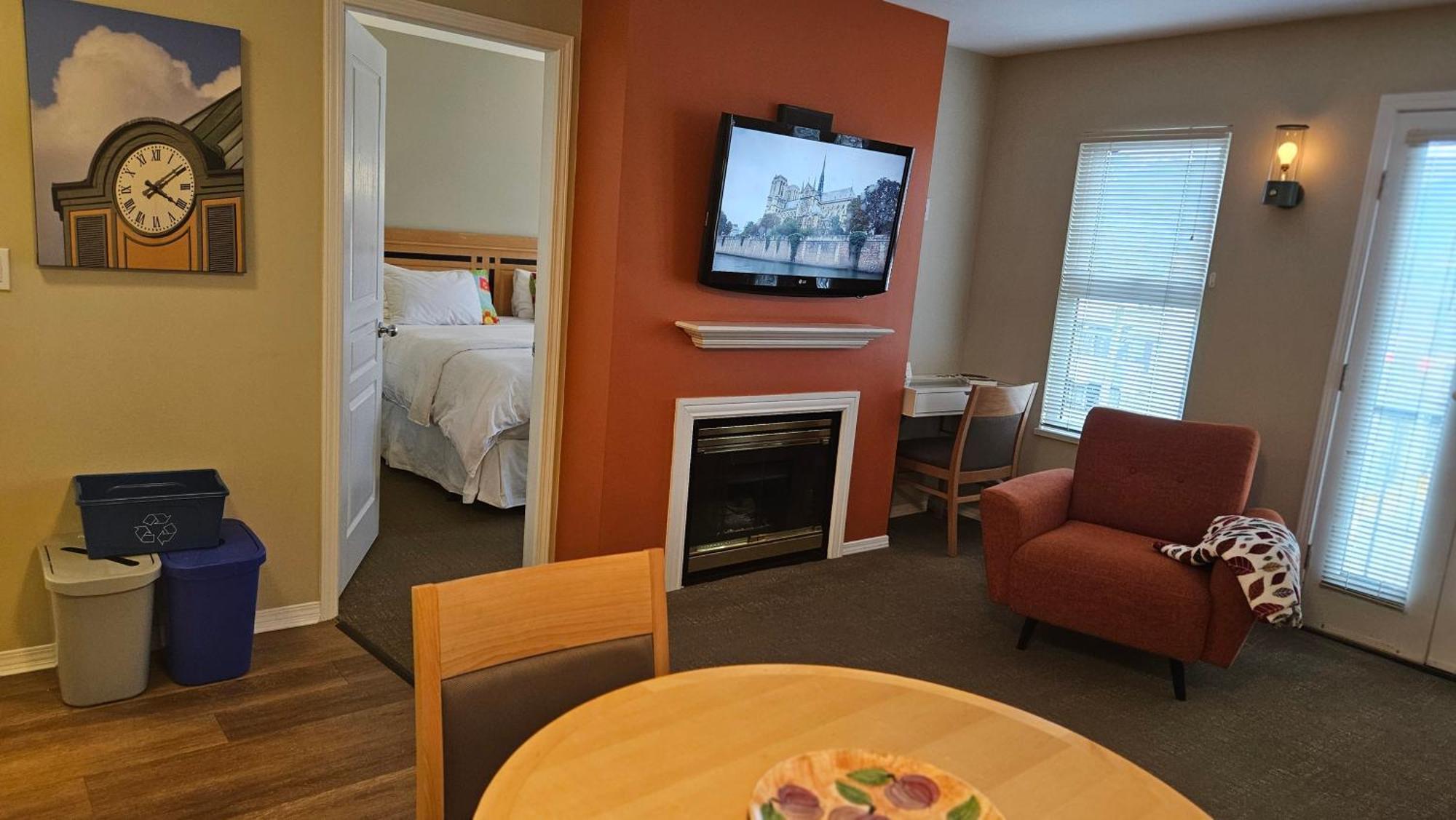 Times Square Suites Hotel Vancouver Buitenkant foto